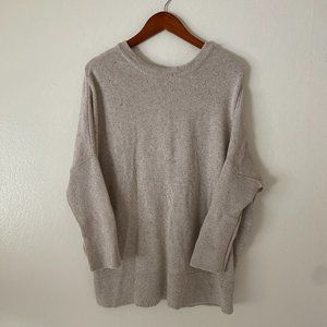 VETTA Oversized Reversible Sweater